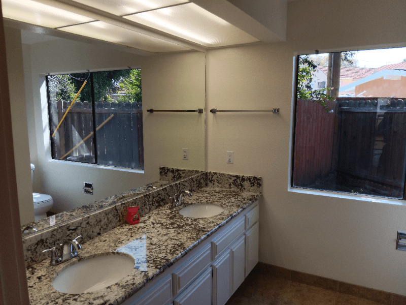 Long Beach House: 3743 Locust Ave