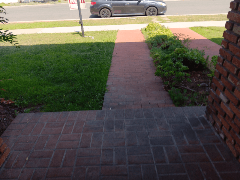 Long Beach House: 3743 Locust Ave