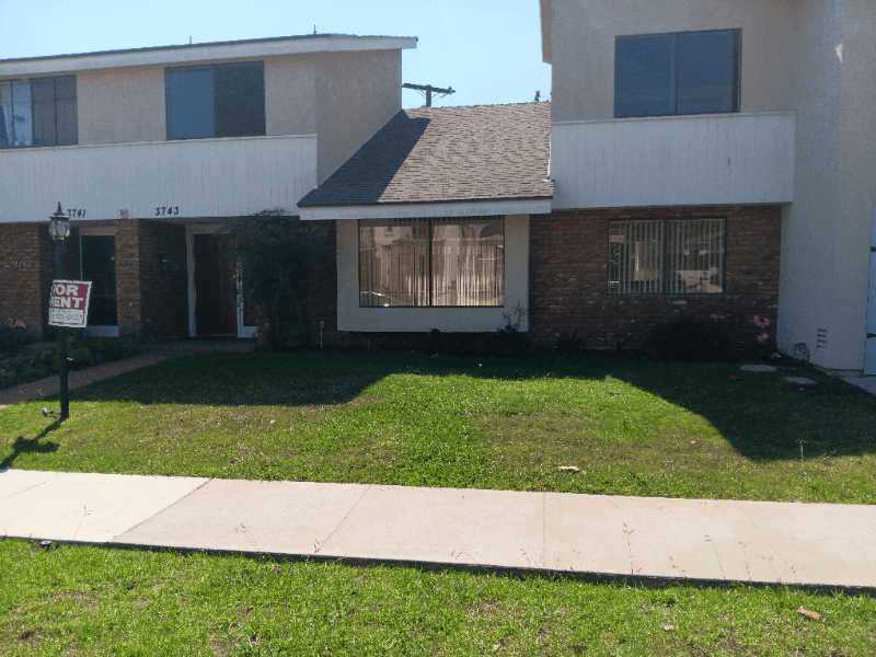Long Beach House: 3743 Locust Ave