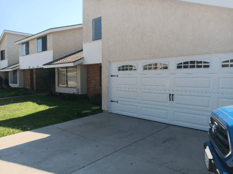 Long Beach House: 3743 Locust Ave