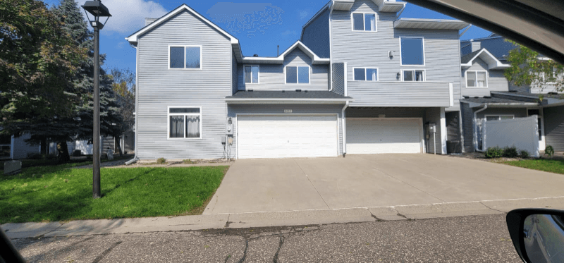 woodbury Townhome: 665 woodduck drive