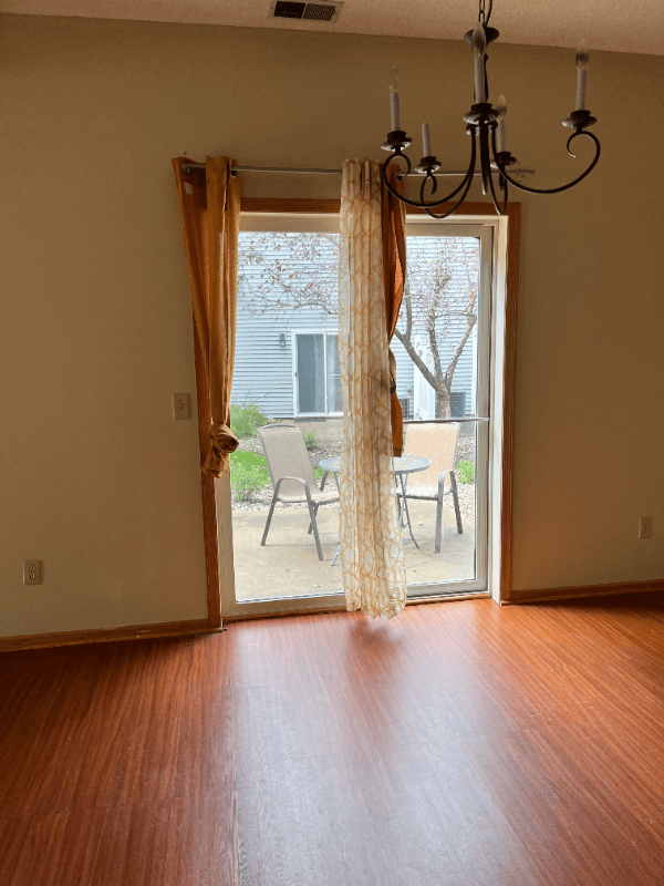 woodbury Townhome: 665 woodduck drive