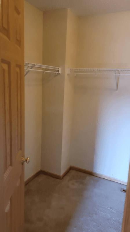 woodbury Townhome: 665 woodduck drive
