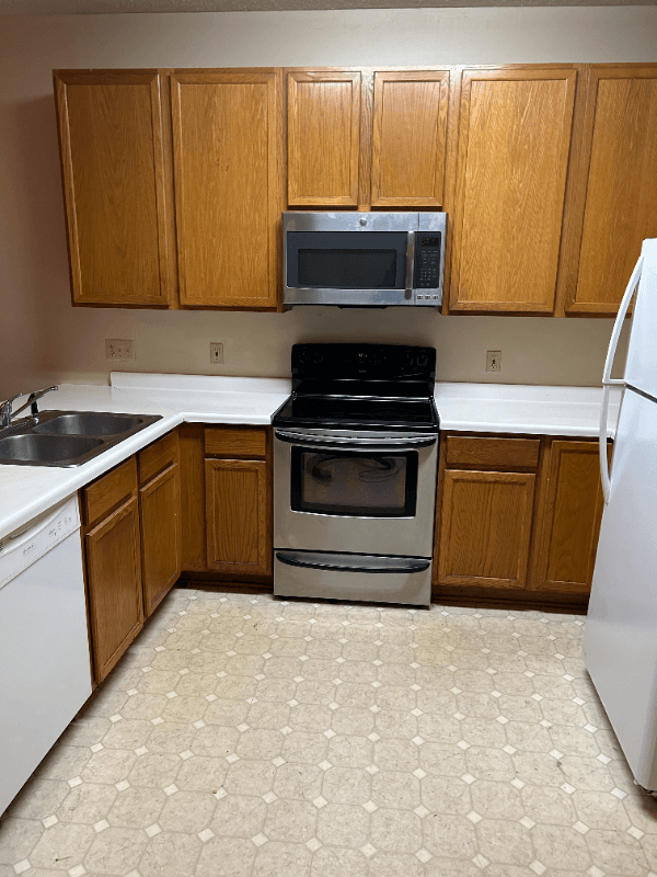 woodbury Townhome: 665 woodduck drive