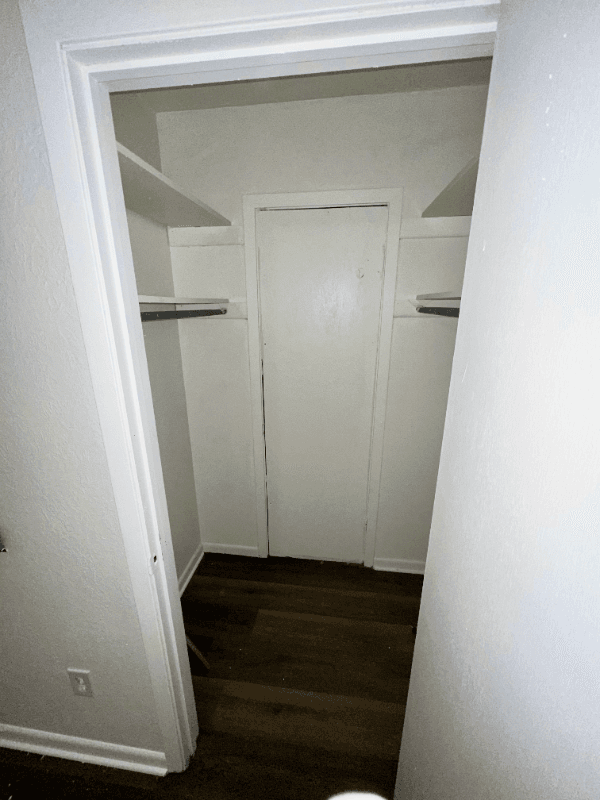 New Orleans Multiplex: 2400 Annette St