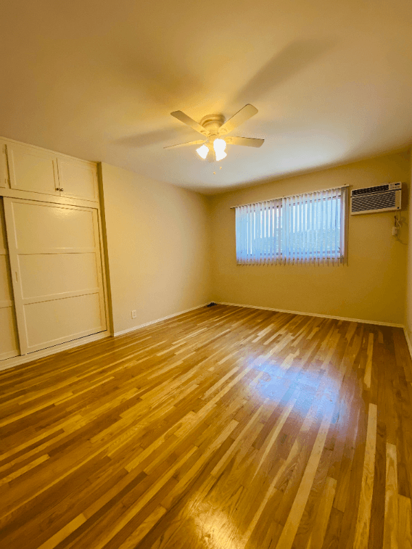 Pasadena Apartment: 283 S El Molino Ave #11