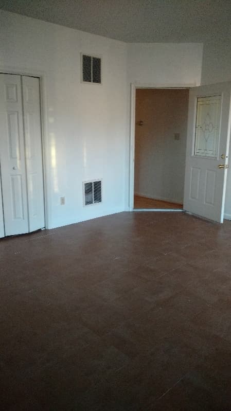 Baltimore Apartment: 2339 Eutaw Pl, #3