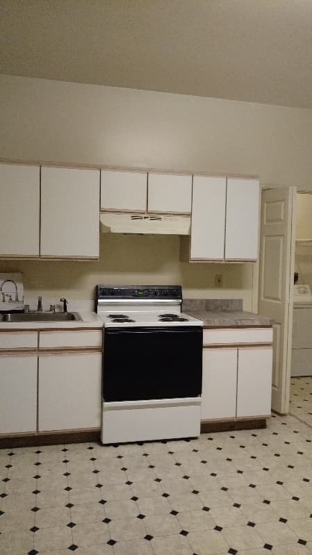 Baltimore Apartment: 2339 Eutaw Pl, #3