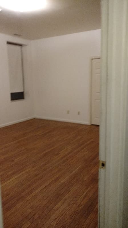 Baltimore Apartment: 2339 Eutaw Pl, #3