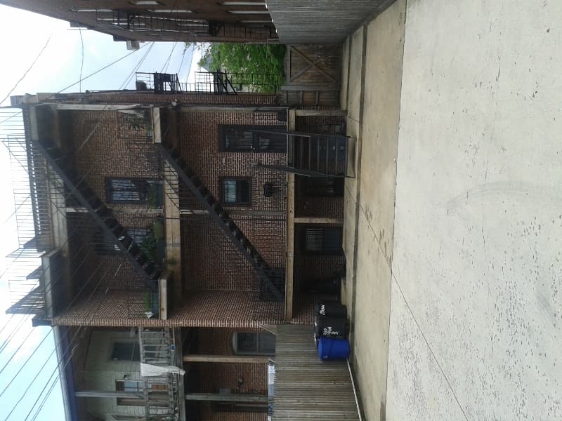 Baltimore Apartment: 2339 Eutaw Pl, #3