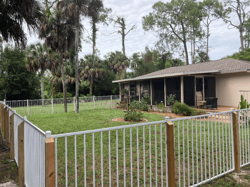 Naples House: 4300 Gail blvd