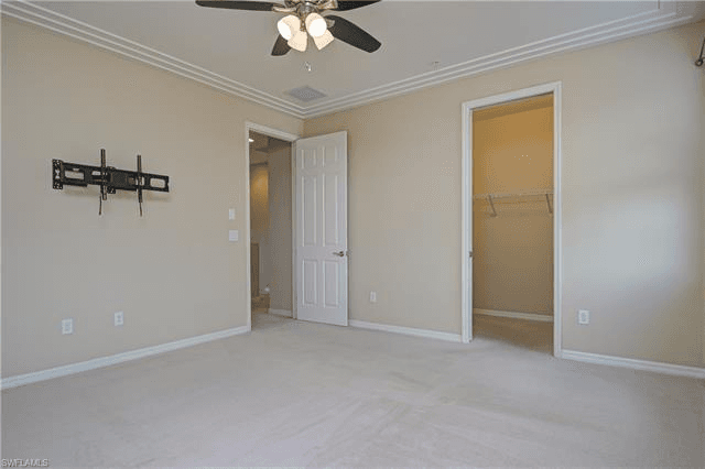 FORT MYERS Condo: 11736 Izarra Way