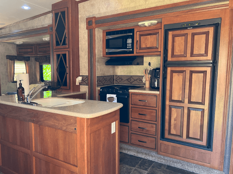 Columbiana Other: 7560 Chelsea Road