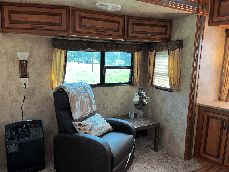 Columbiana Other: 7560 Chelsea Road