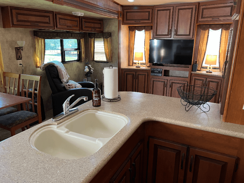 Columbiana Other: 7560 Chelsea Road