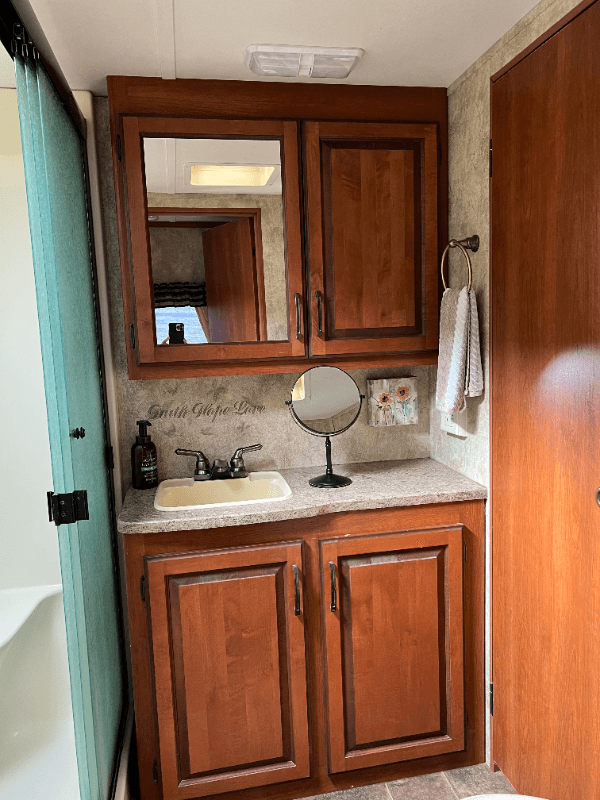 Columbiana Other: 7560 Chelsea Road