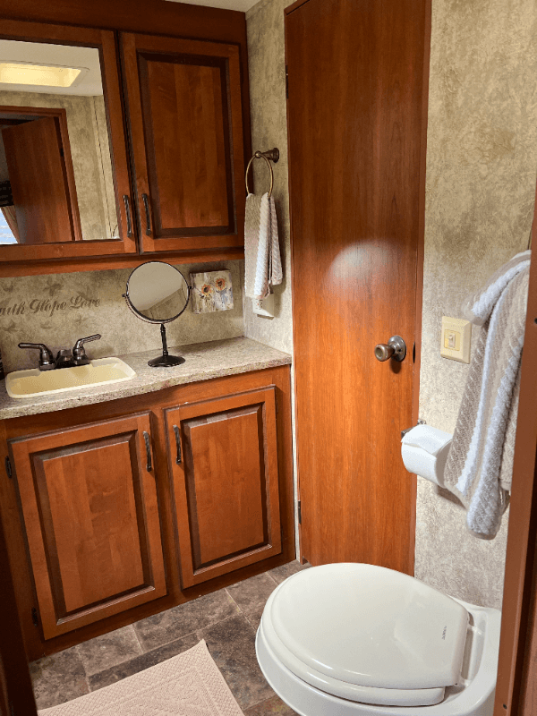 Columbiana Other: 7560 Chelsea Road