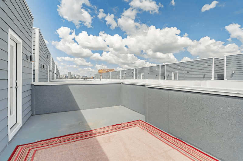 Houston Townhome: 2105 Engelmohr Street