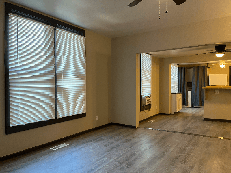 West Plains House: 416 Locust Street