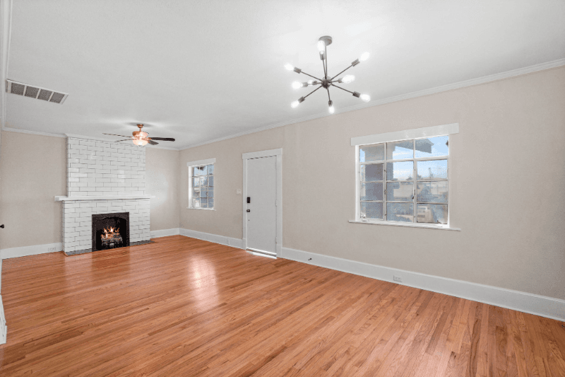 El Paso House: 2611 Pershing Dr