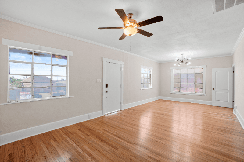 El Paso House: 2611 Pershing Dr