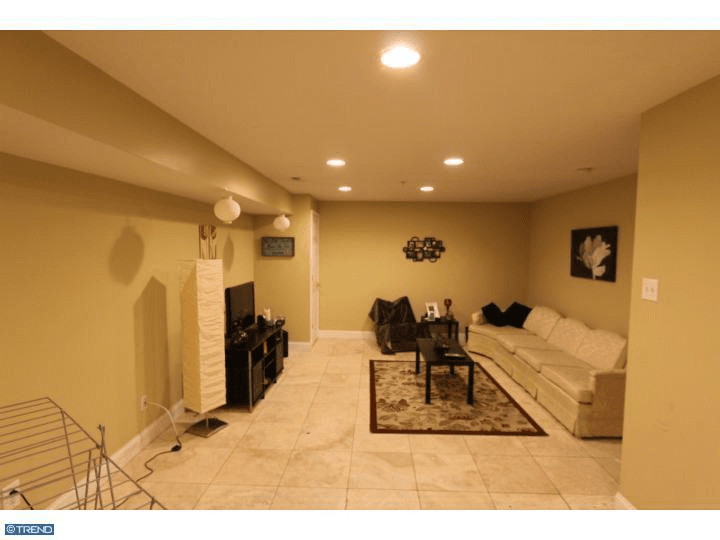 Philadelphia Single Room: 1624 N 17th St