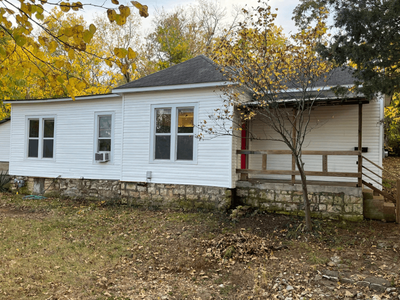 West Plains House: 416 Locust Street