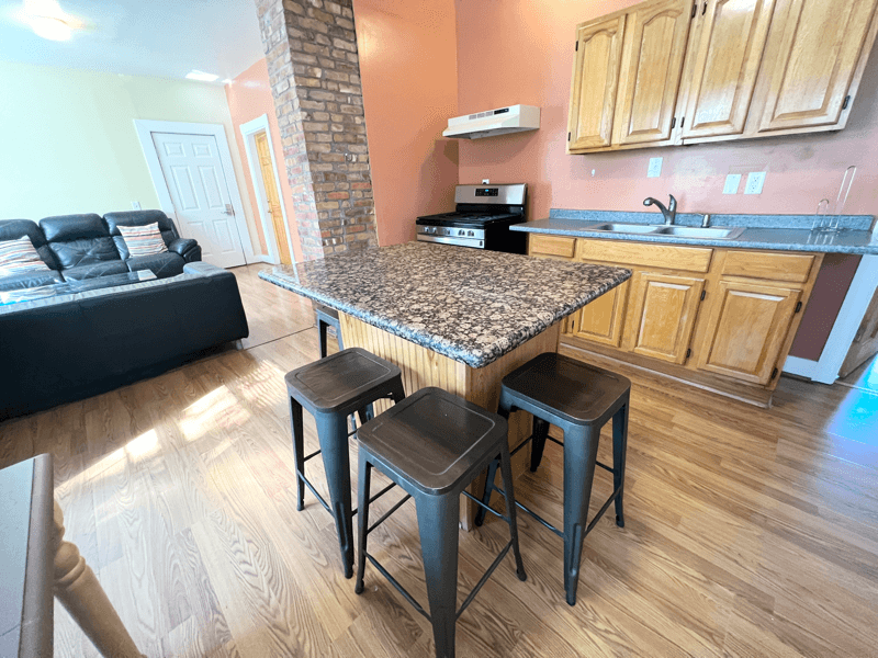 Providence Single Room: 206 California Ave