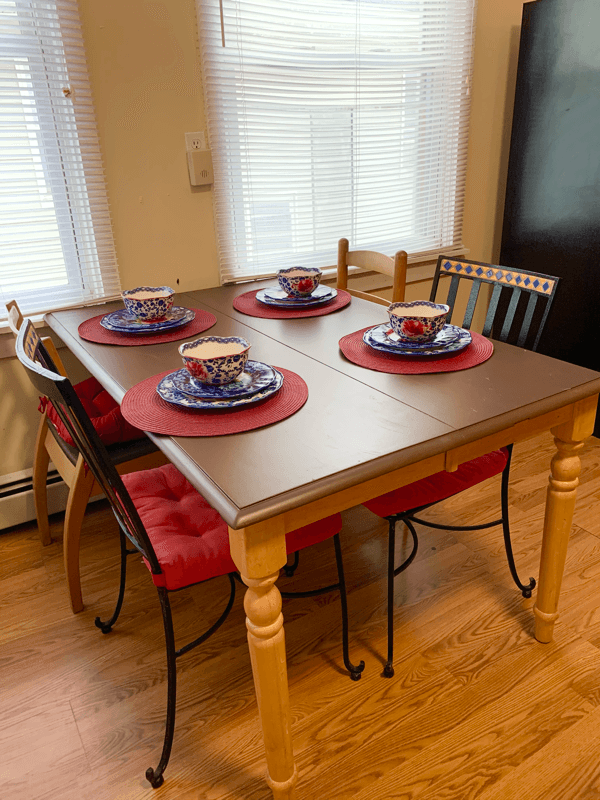 Providence Single Room: 206 California Ave