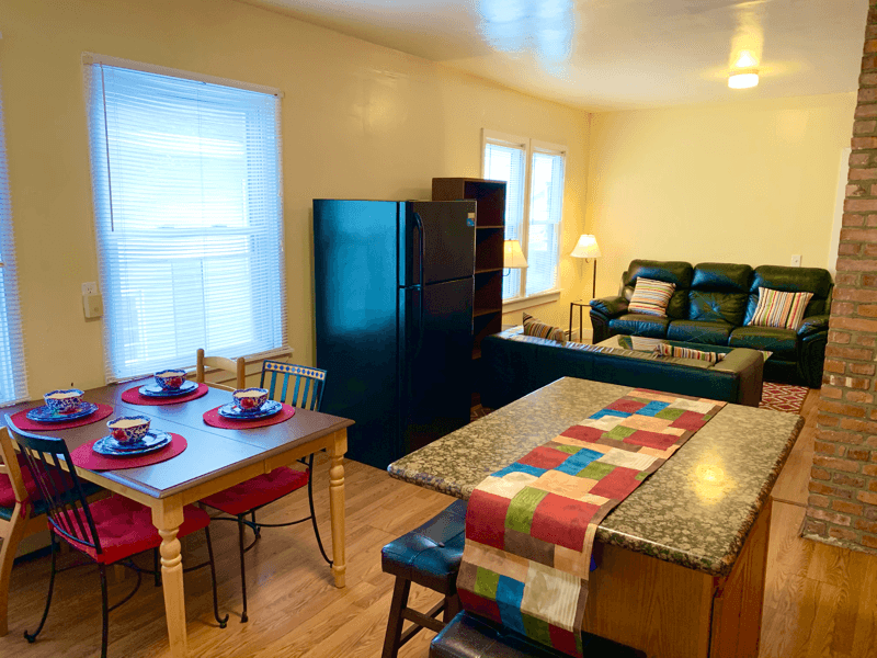 Providence Single Room: 206 California Ave
