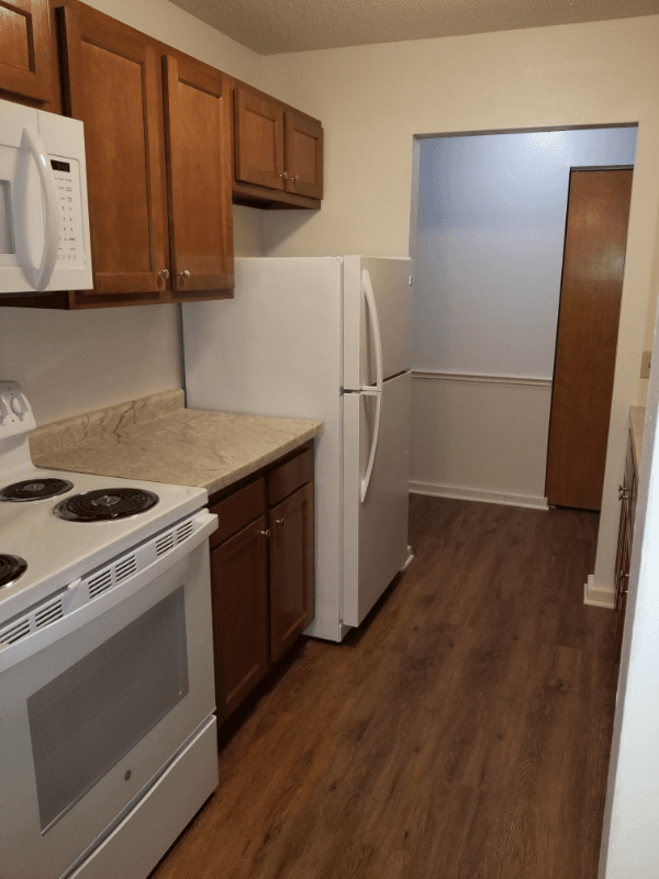 Maumee Apartment: 3141 Manley Rd.