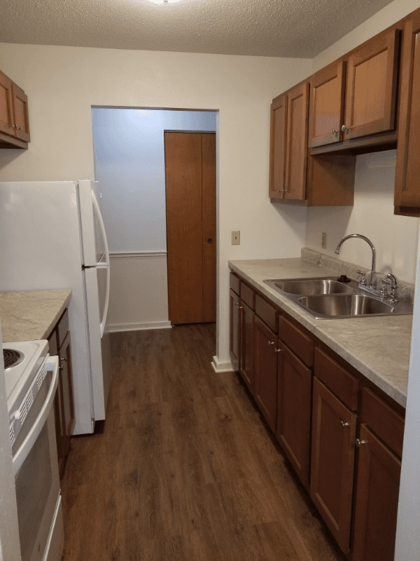 Maumee Apartment: 3141 Manley Rd.