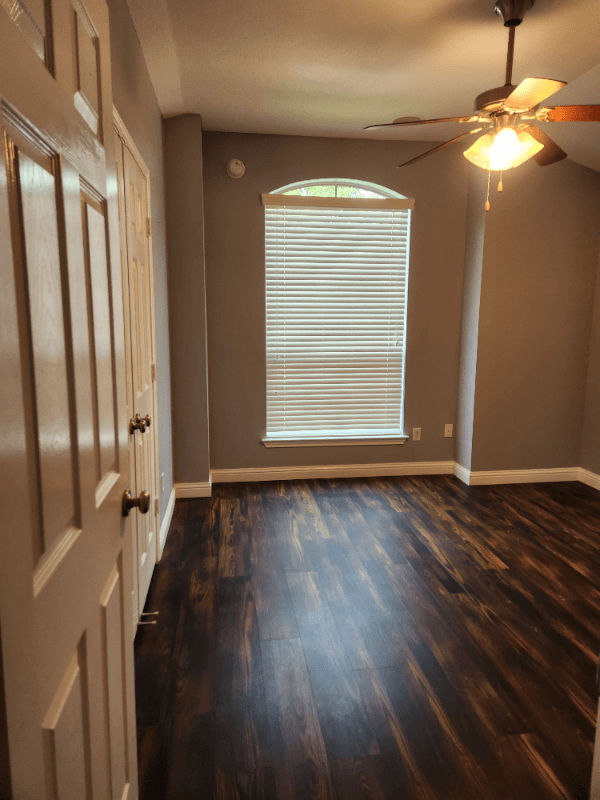KILLEEN House: 5502 RED PINE DRIVE