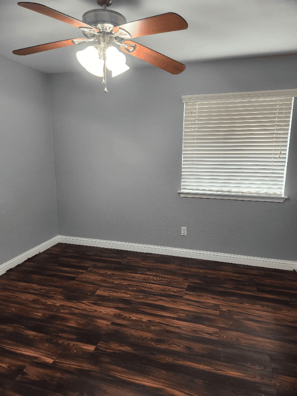 KILLEEN House: 5502 RED PINE DRIVE