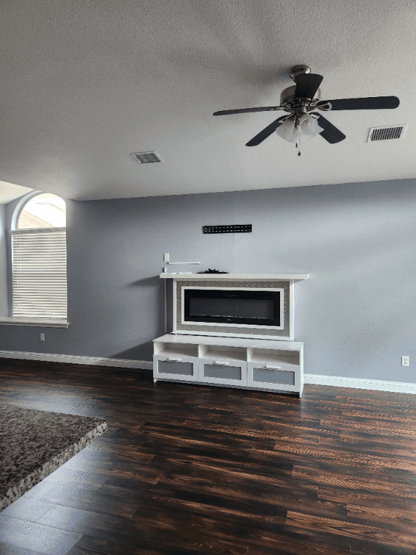 KILLEEN House: 5502 RED PINE DRIVE