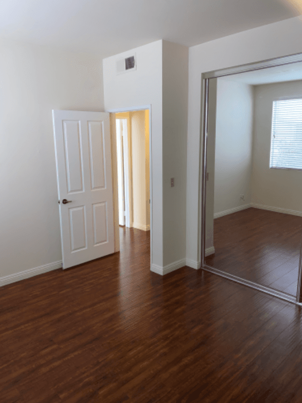 Los Angeles Apartment: 1224 S. Corning street unit 3