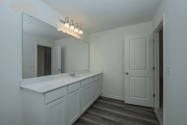 Summerville House: 604 Polaris Way