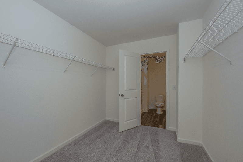 Summerville House: 604 Polaris Way