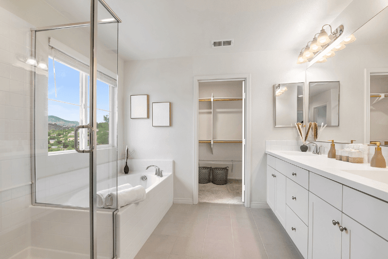 San Diego House: 7284 Wembley St