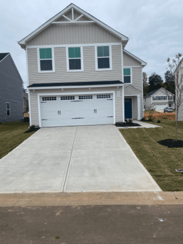 Greenville House: 420 Harmony Hill Trail
