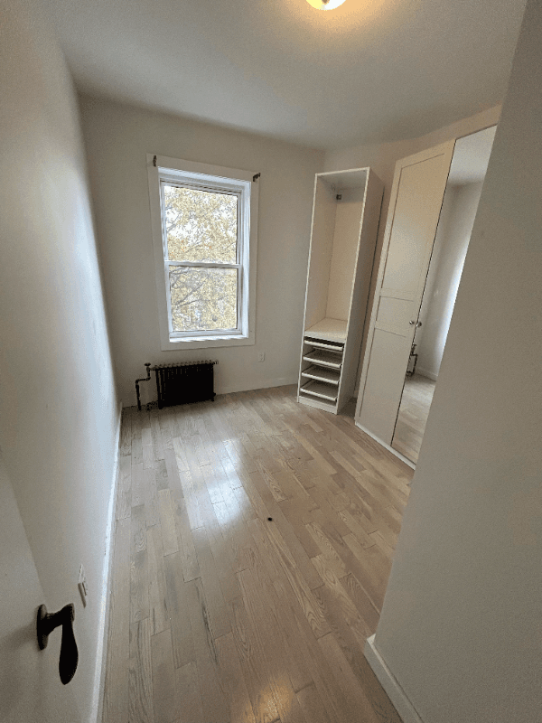 Jersey City Apartment: 35 Kensington Ave