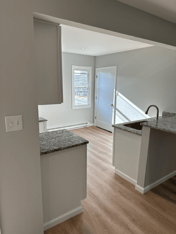 Exeter Apartment: 1187 Wyoming Avenue