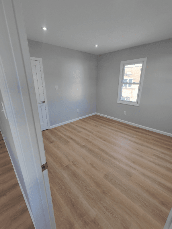 Exeter Apartment: 1187 Wyoming Avenue
