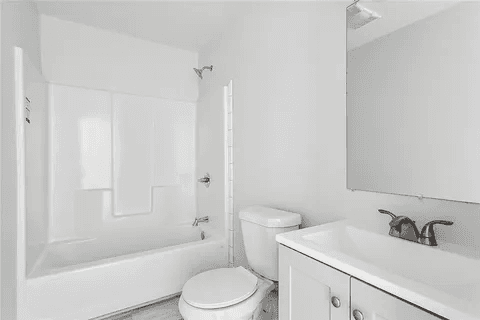Marrero House: 1653 Majestic Pl