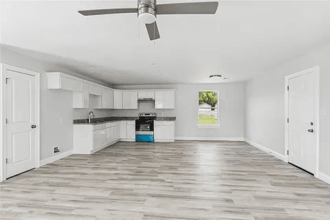 Marrero House: 1653 Majestic Pl