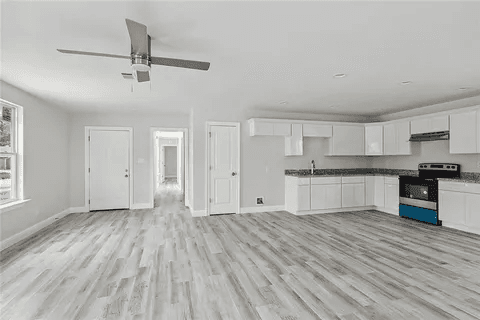 Marrero House: 1653 Majestic Pl