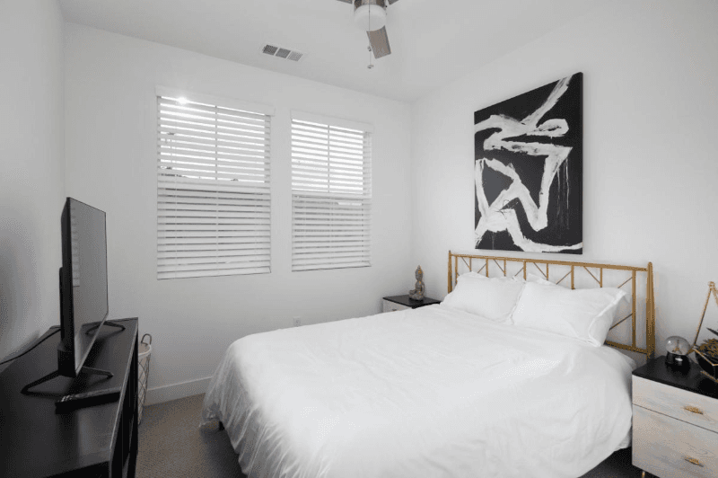 Oceanside Townhome: 1134 Sea Glass way