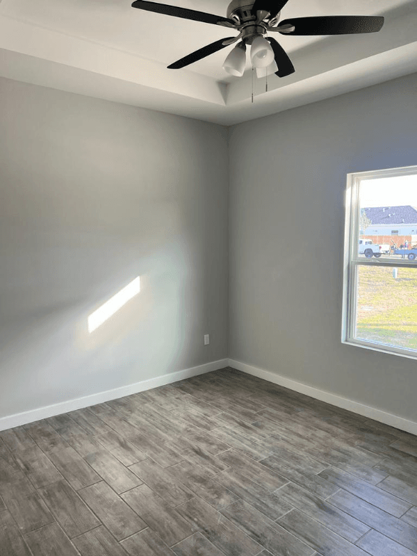 Alton Multiplex: 3405 E Zinnia Ave