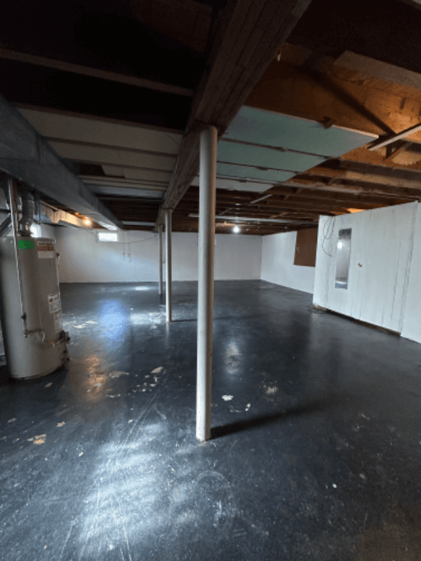 louisville House: 816 french avenue