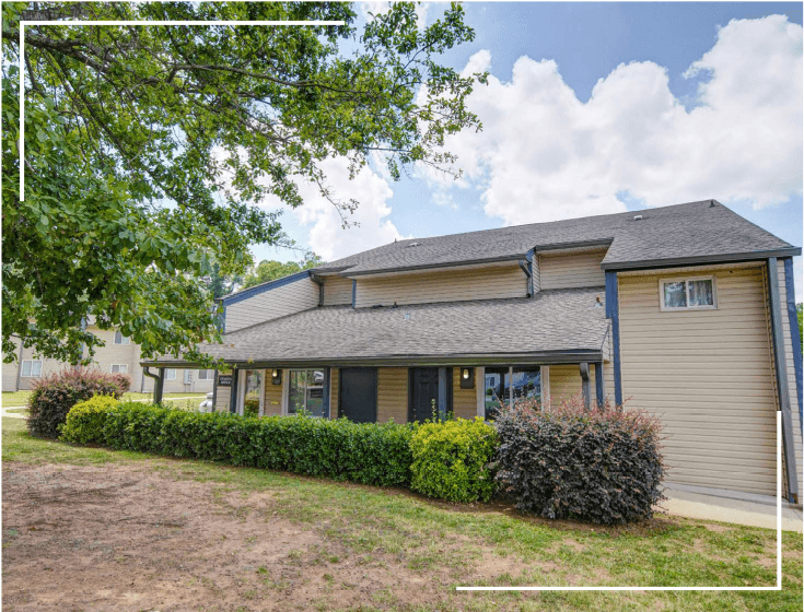 Charlotte Apartment: 1305 Hunter Oaks Lane